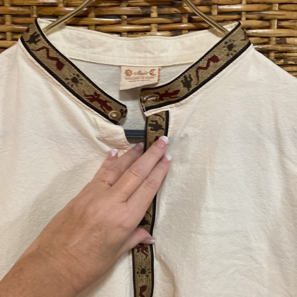 VNTG EUC MASHE ARTESANFAS EN HECHO lizard shirt & Guayabera pants 3XL & XL - Picture 2 of 12
